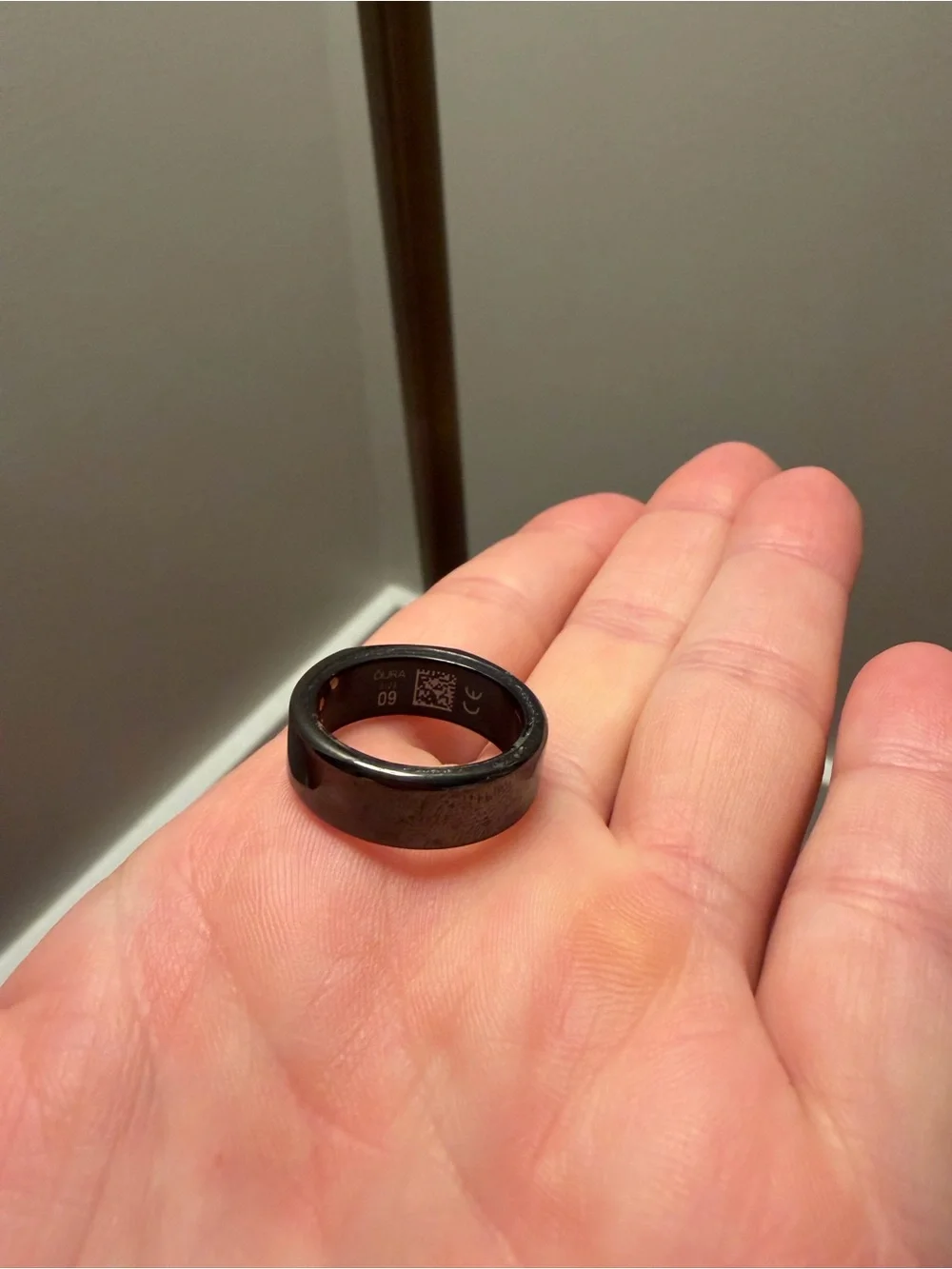 Oura Ring Black/Stealth Gen 3 — Size 9